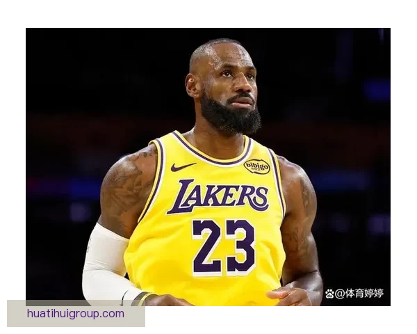 詹姆斯16年罕见表现 35分9三分缔造队史新纪录